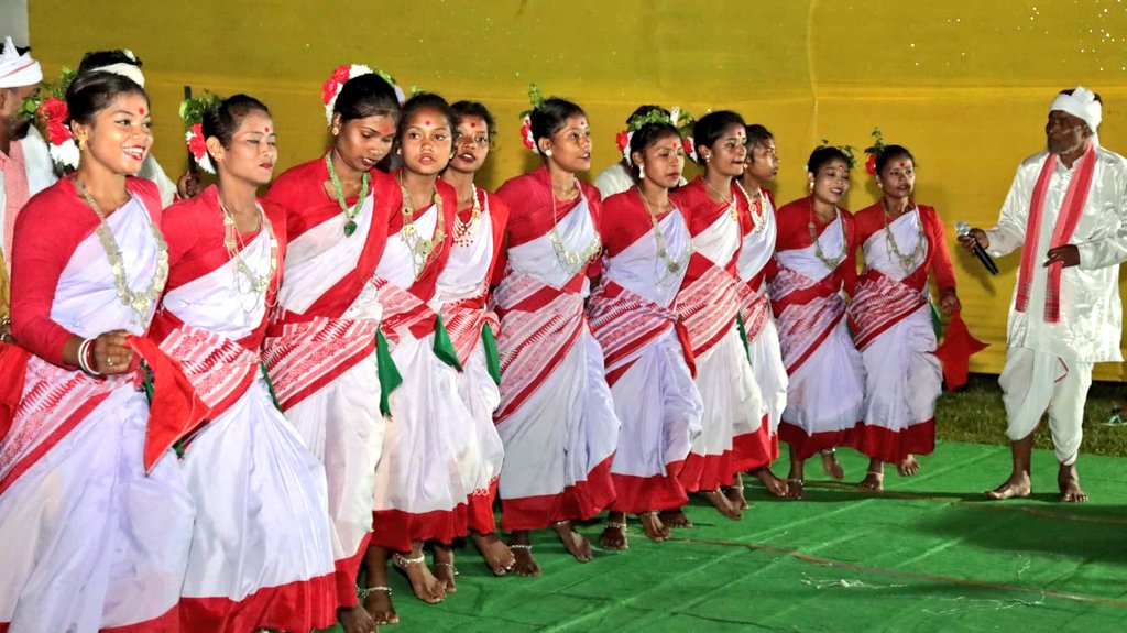 Punjabi Jhumar dancer at wedding event