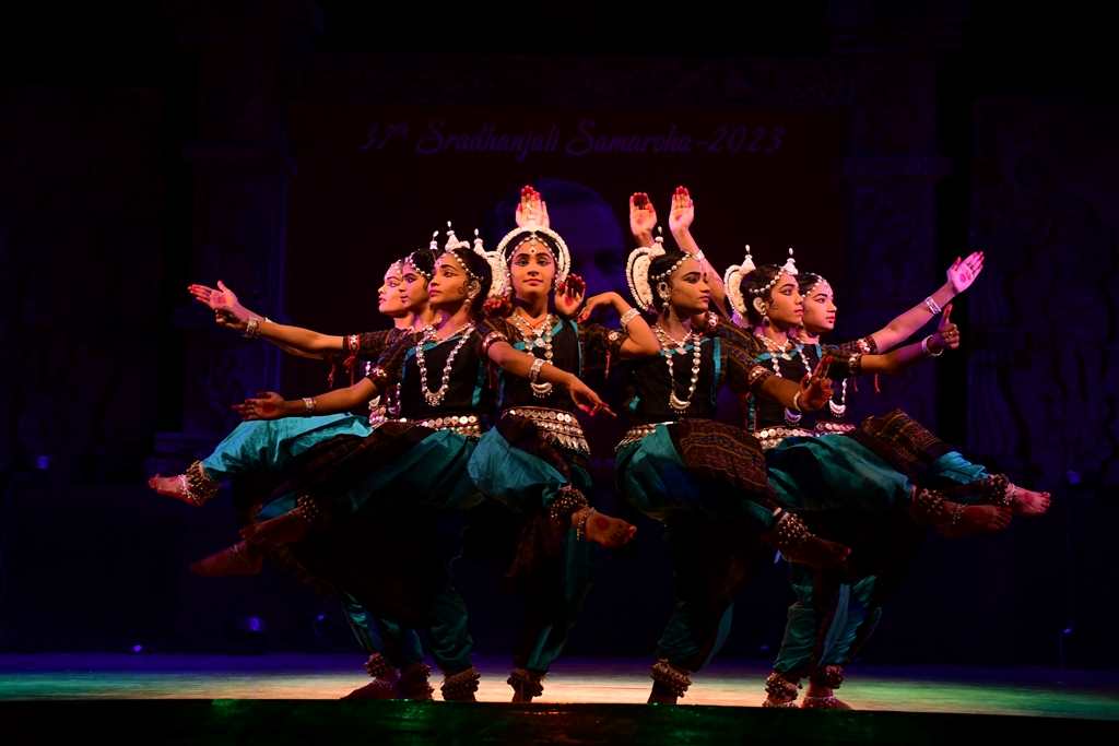 Odissi dance inspired by temple sculptures and ancient heritage