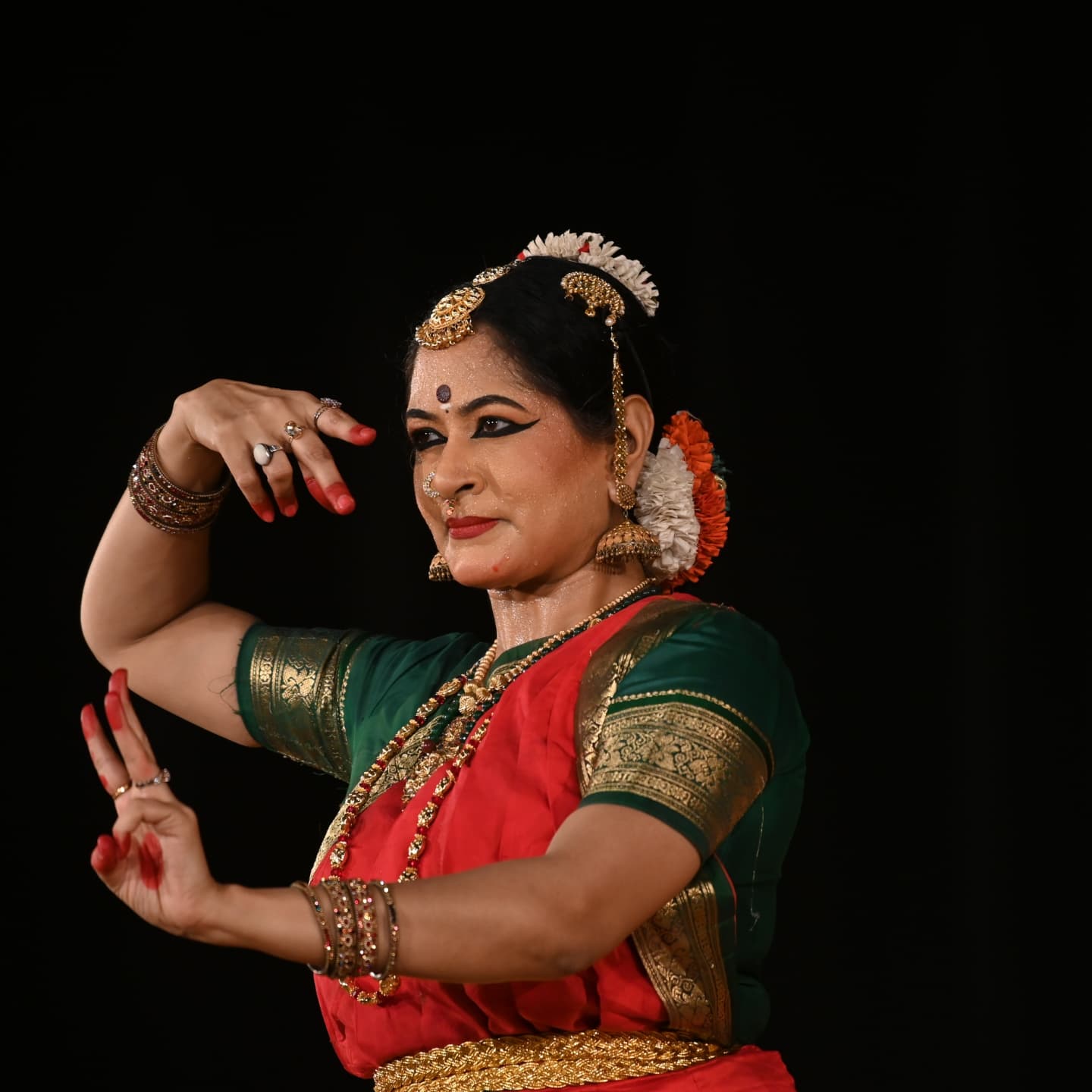 Vilasini Natyam classical performance